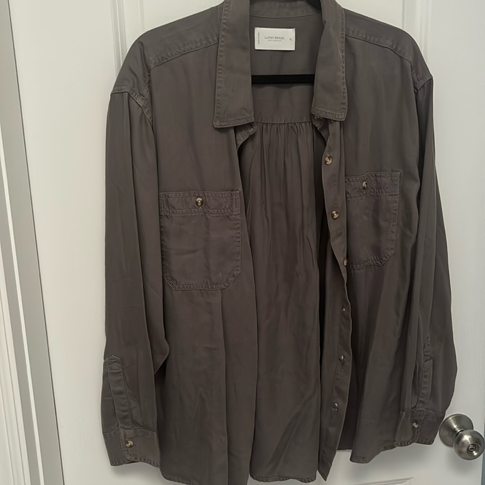 Lucky brand grey shirt lyocell soft comfortable
